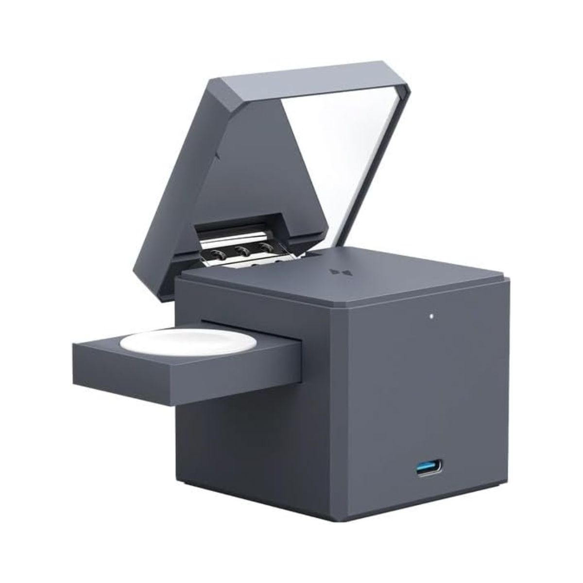 Anker 3-in-1 Charging Cube with MagSafe – Black | Adaptors Anker 3-in-1 Charging Cube with MagSafe – Black | Adaptors